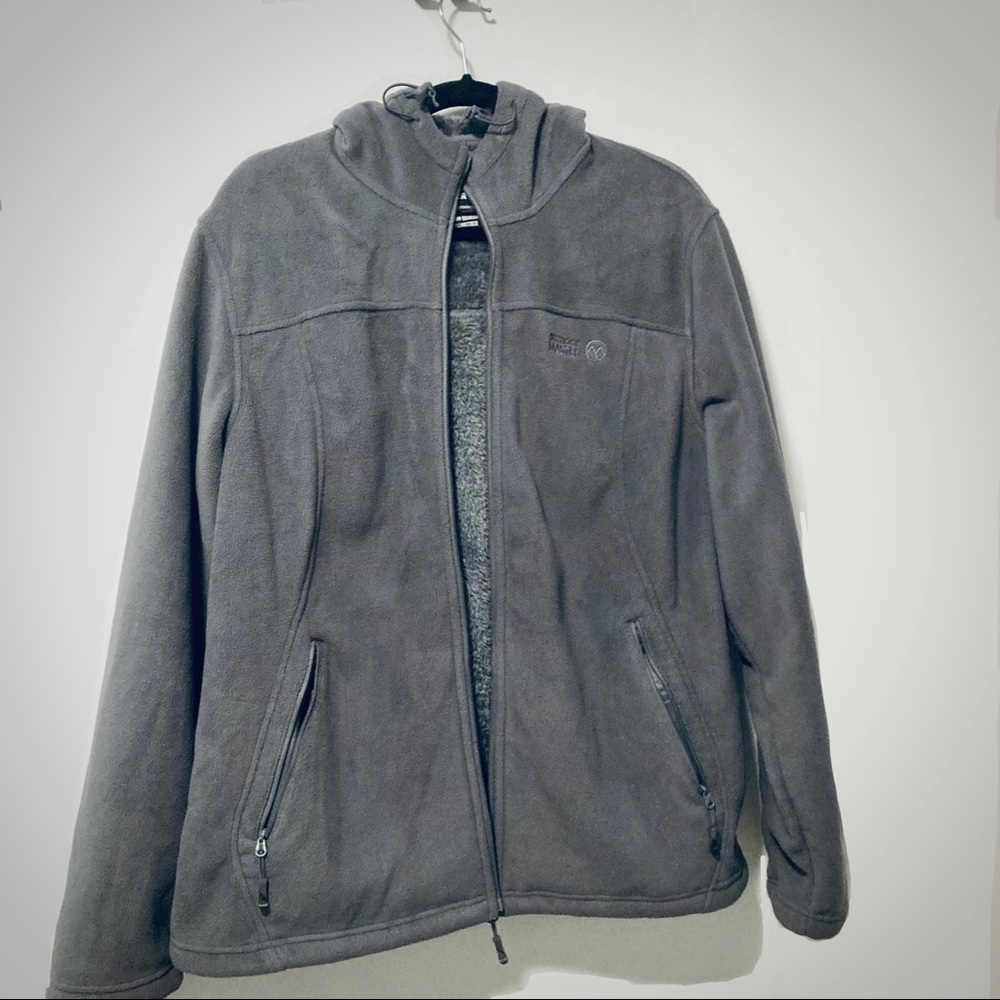 Outdoor Masters fleece jacket with plush lining